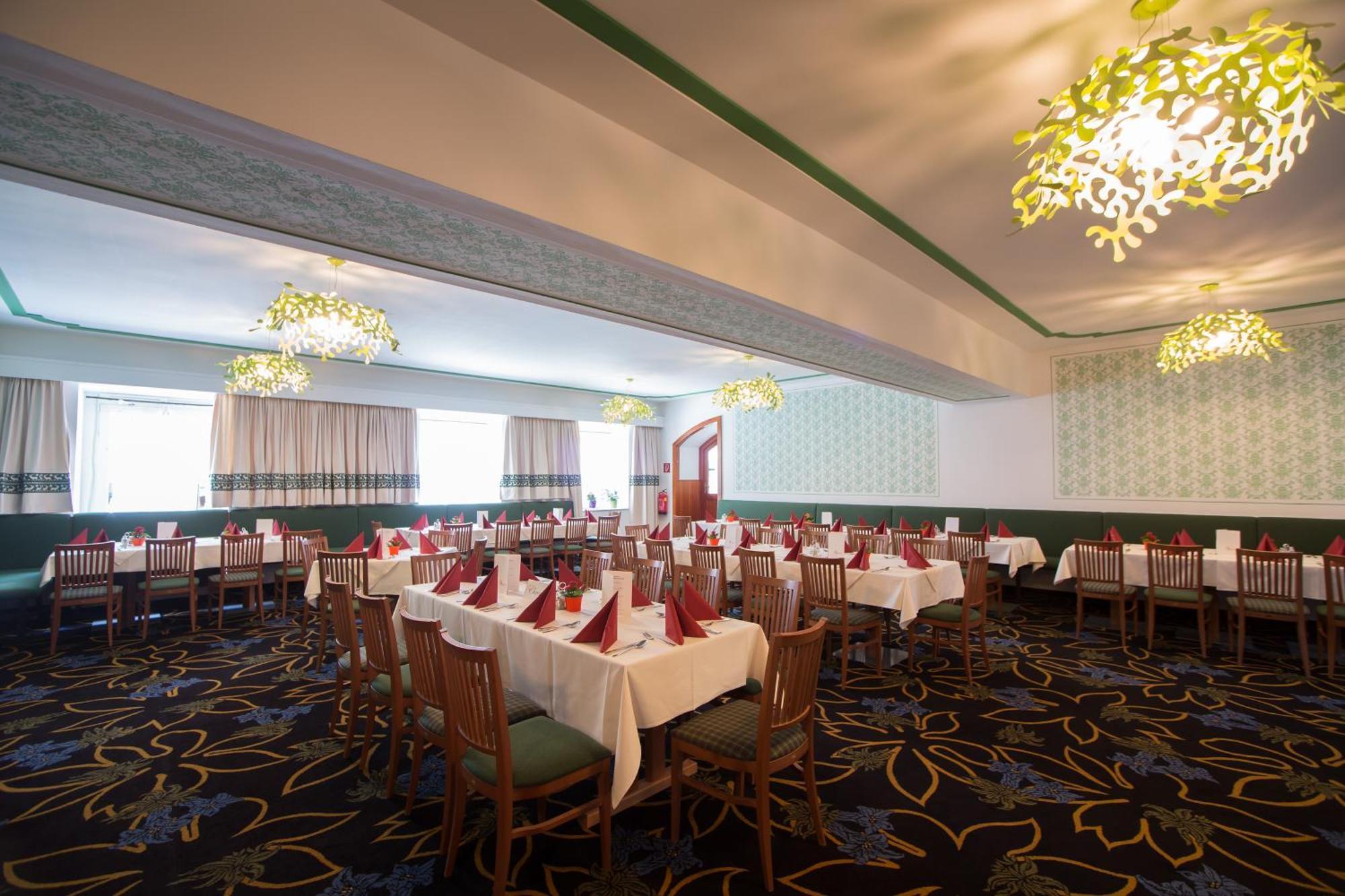 Aktivhotel Weisser Hirsch Маріацелль Екстер'єр фото